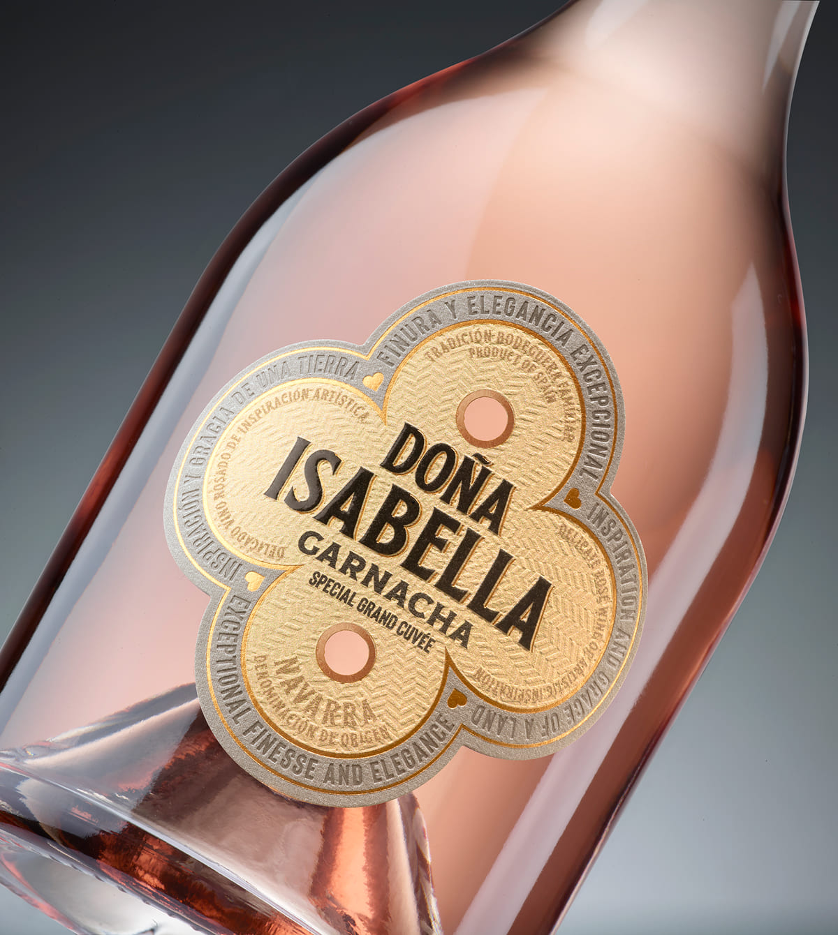 Doña Isabella Garnacha Rosado
